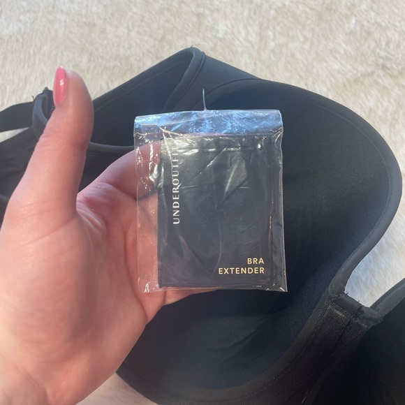 Underoutfit THE UNDERWIRE CRADLE BRA in black - Picture 11 of 15